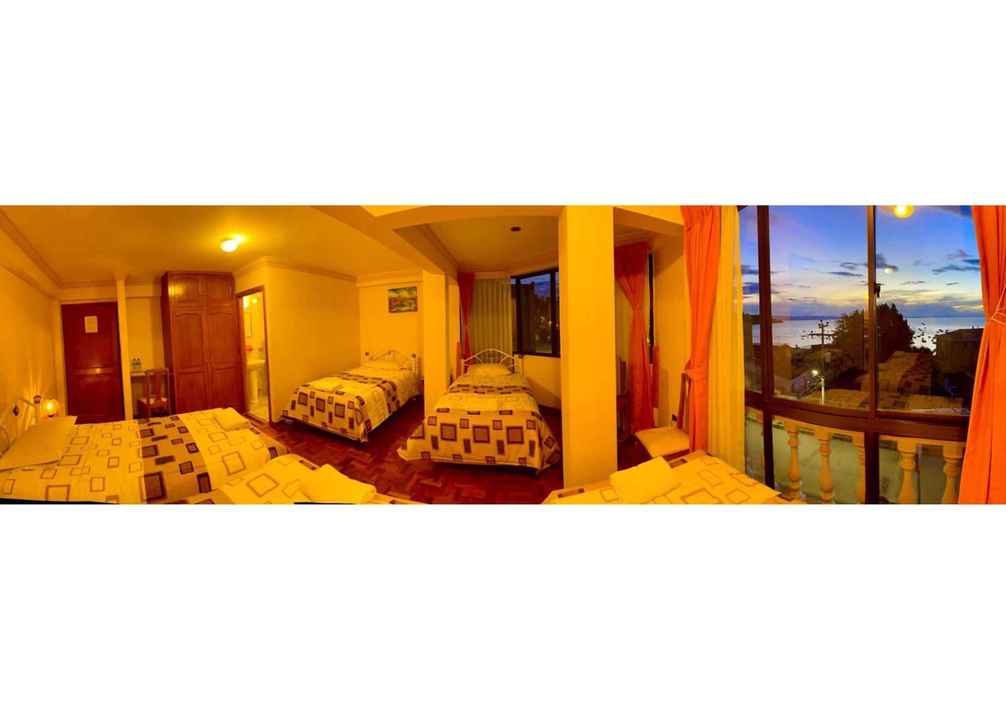 Hotel Wendy Mar Copacabana  Exterior photo